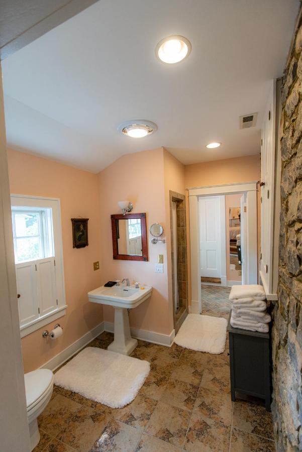 Thomas Rose Inn Lewisburg Esterno foto